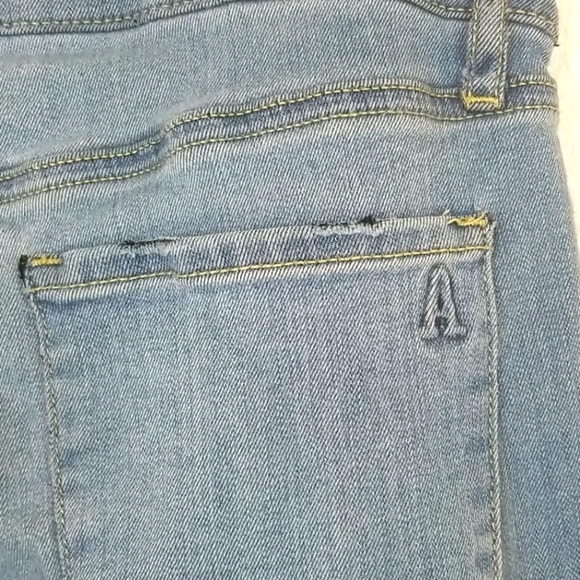 ARTICLES OF SOCIETY  'Sarah' Cut Off Hem Jeans, 26 - Picture 5 of 9